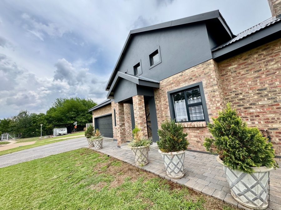 3 Bedroom Property for Sale in Waterberry Estate North West